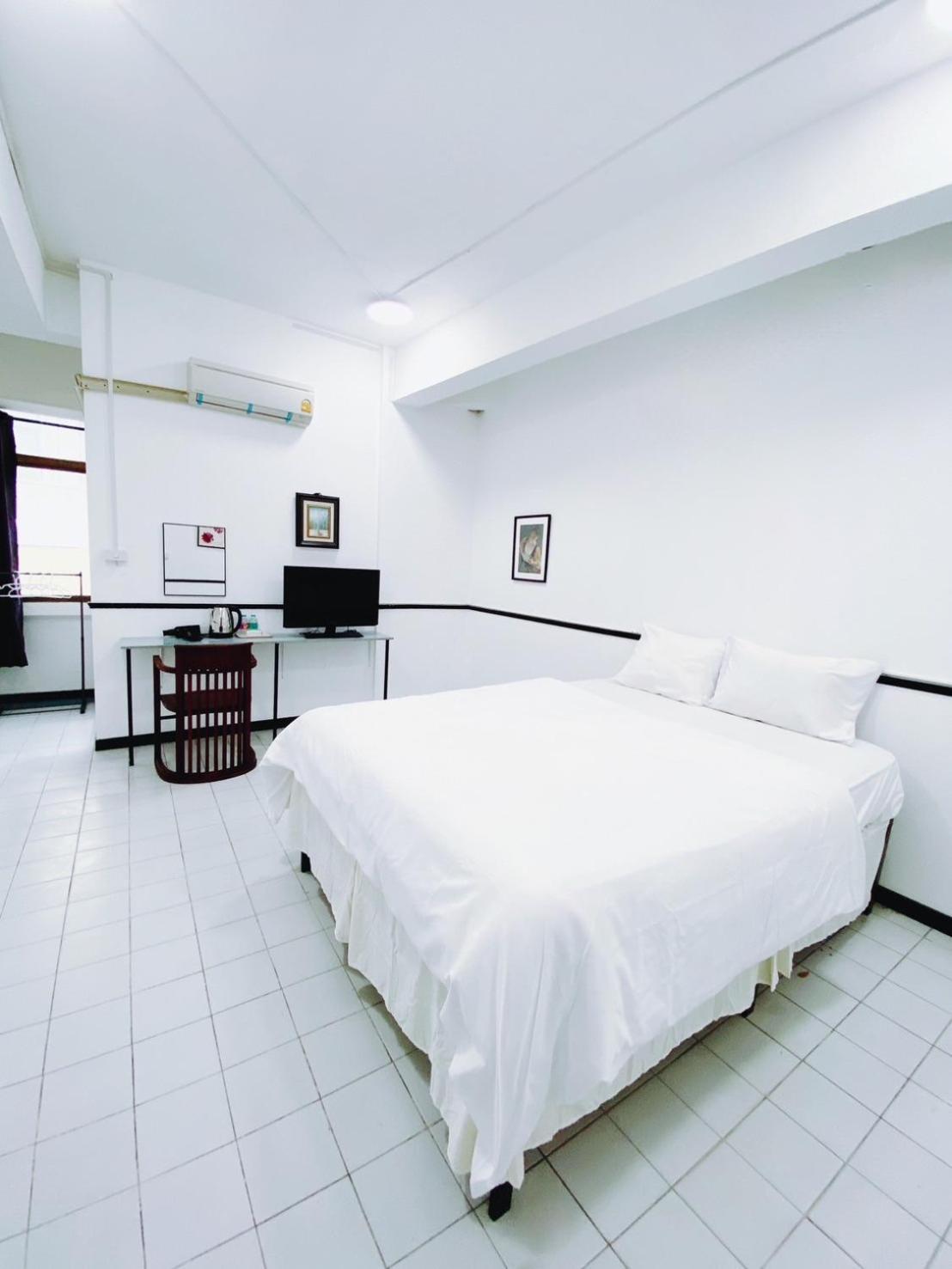 Go Inn Mrt Hua Lamphong China Town Bangkok Exterior photo
